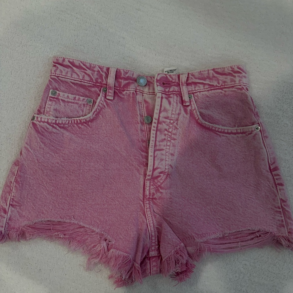 Zara pink shorts!